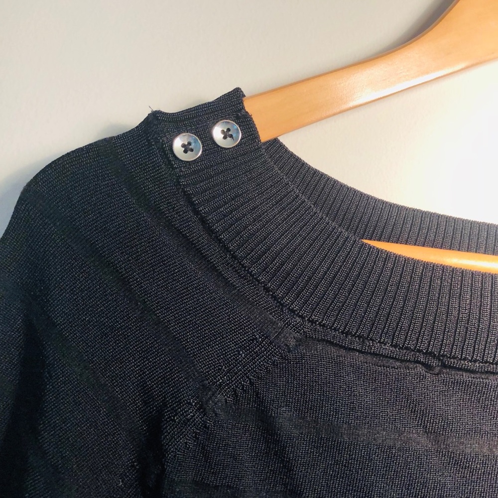 💕💰 SALE ✨ WHBM striped sweater